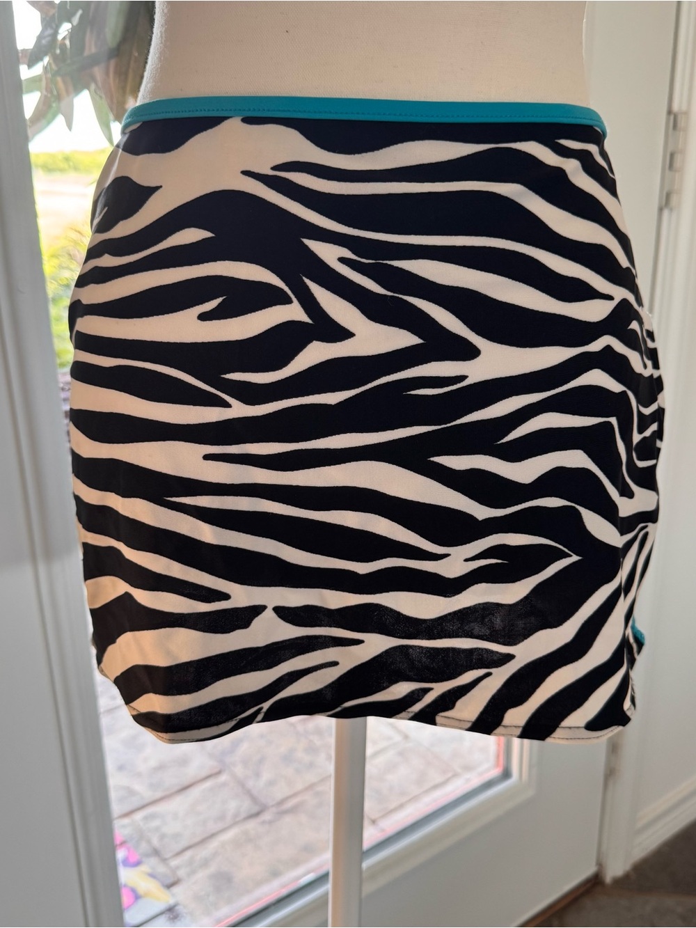 Victoria's Secret Black & White Zebra Print swim coverup w/Turquoise Trim XS